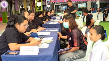 บรรยากาศการรับผลการเรียนภาคเรียนที่ 1/2568